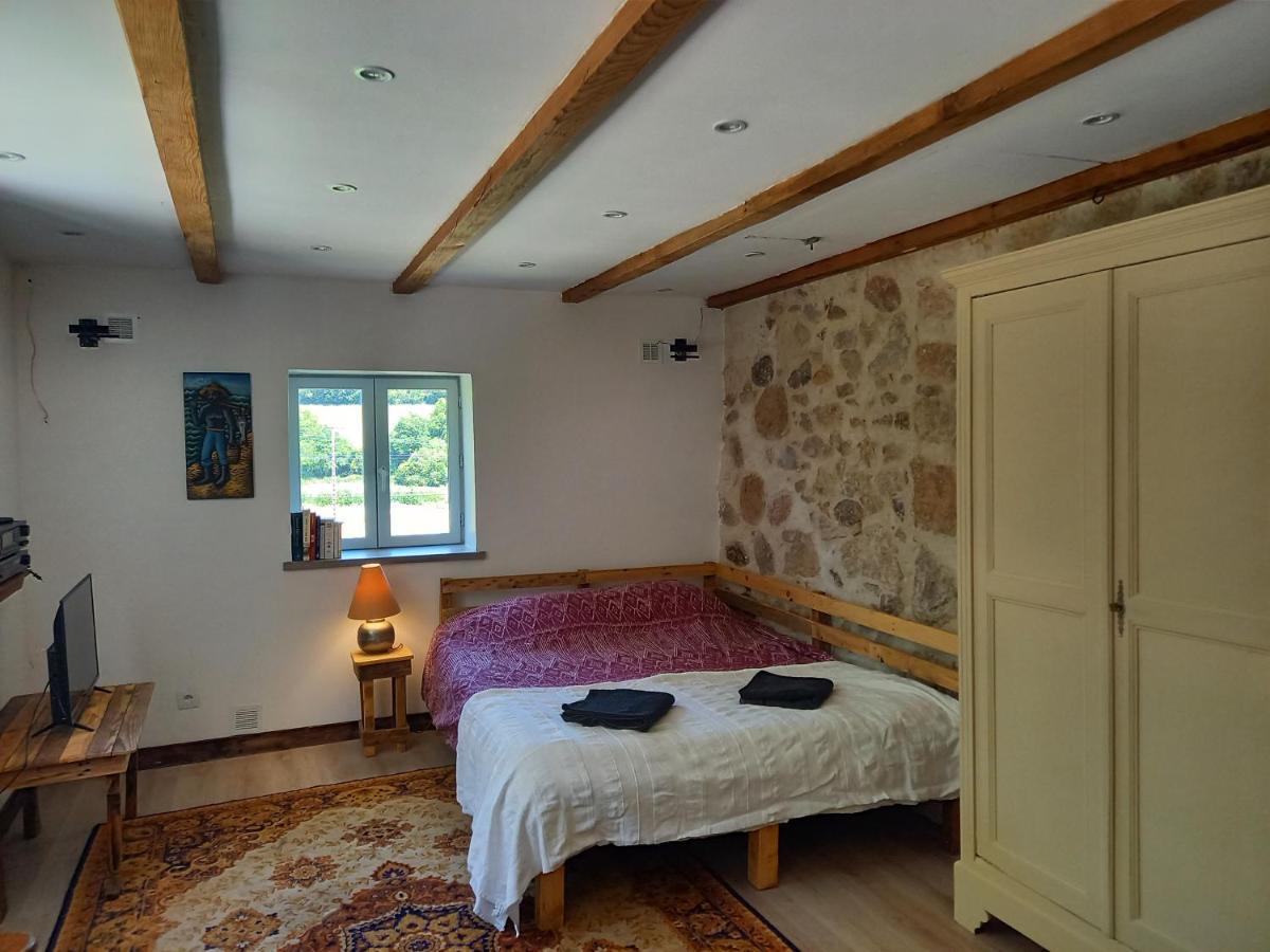 Le Studio Du Crot Noir Cussy-en-Morvan Exteriér fotografie